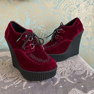 Velvet TUK platform creepers